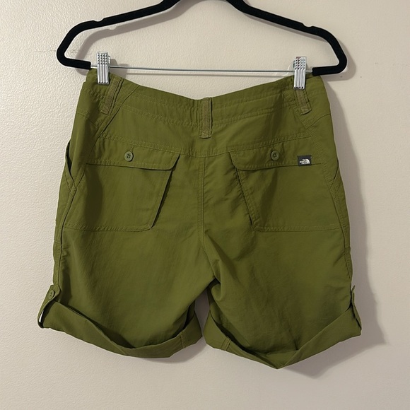 The North Face Women’s Horizon Sunnyside Convertible Hiking Shorts Size 6 Green - Picture 2 of 9